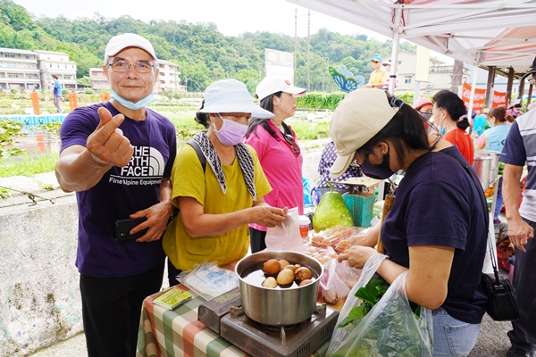 蔬菜攤商
