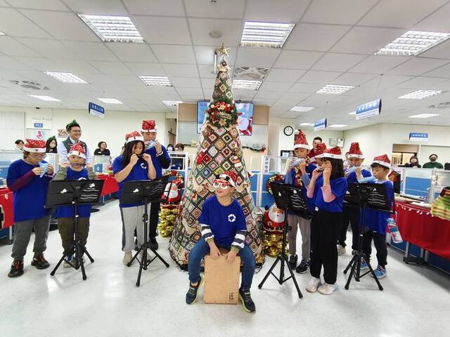 2.柑林國小陶笛演奏